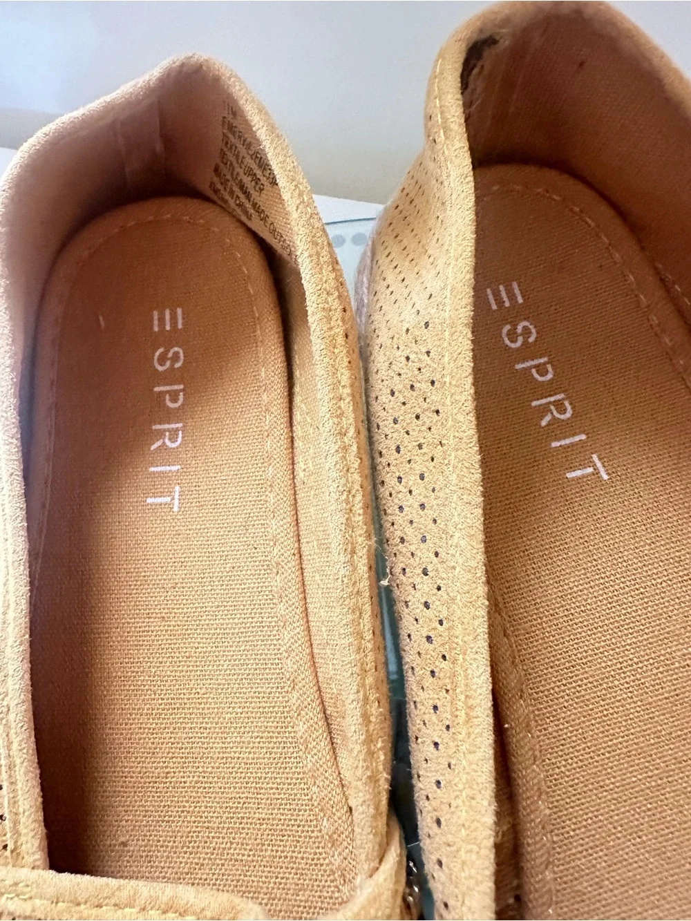 Toms lightweight size
